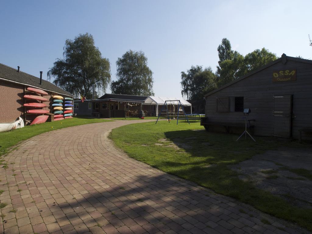 Holiday Home Ossa Basecamp Sint Odilienberg Номер фото