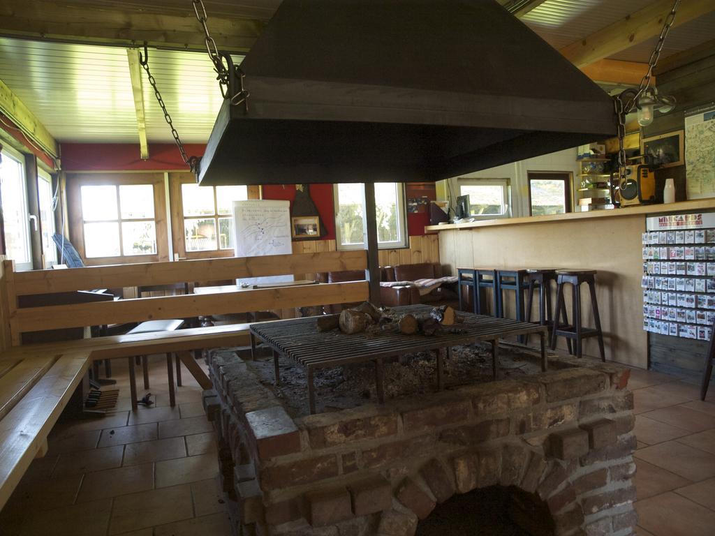 Holiday Home Ossa Basecamp Sint Odilienberg Номер фото